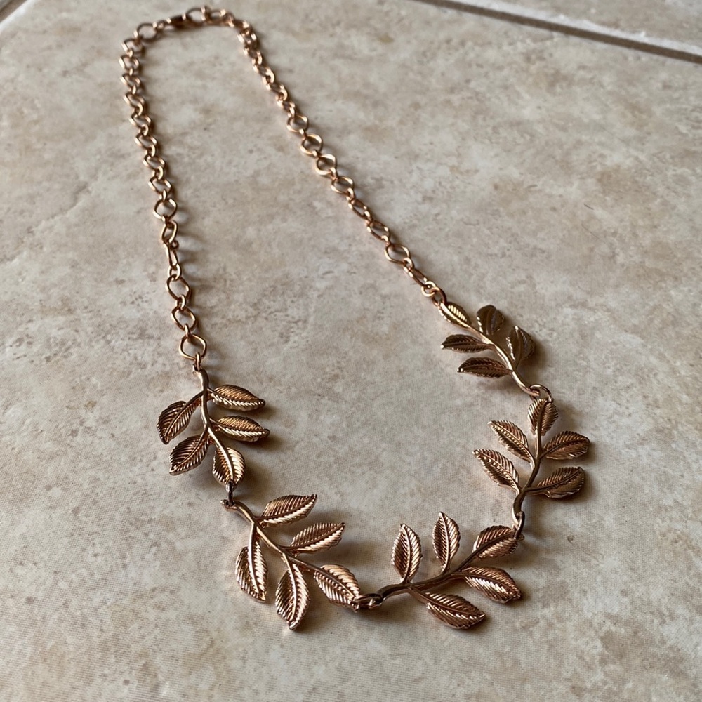 Gold Leaf Necklace